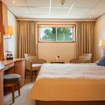 Fairtours Hotelschiff Rhein Symphonie**** Kolín nad Rýnem